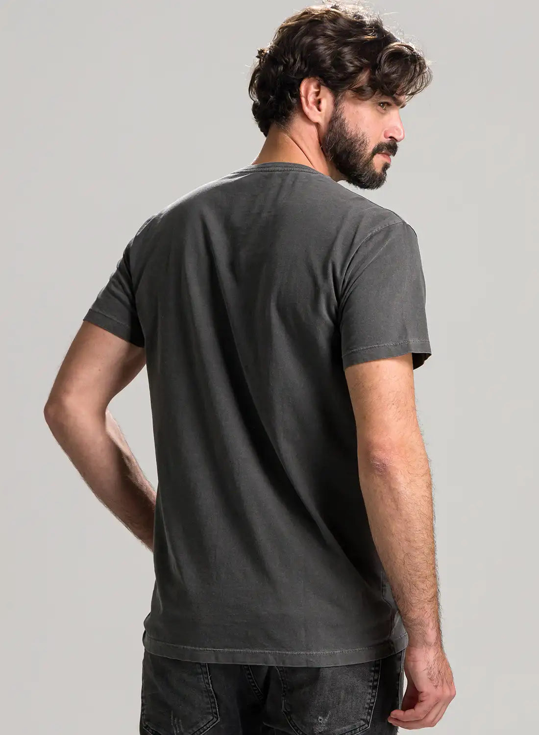 Camiseta Masculina Estonada Kessler